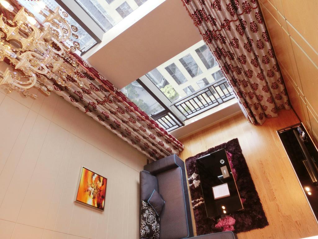 Estay Residence • Poly Central Pivot Guangzhou Room photo